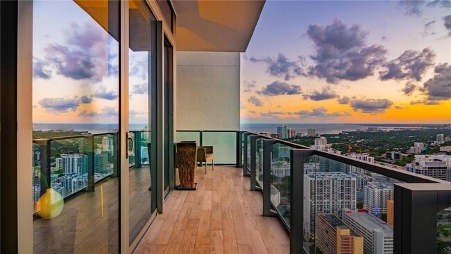property at 88 SW 7th St