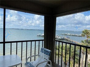 4620 NE Sandpebble Trce in Stuart, FL - Building Photo - Building Photo