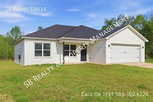 18 Bobby Cir in Cabot, AR - Building Photo