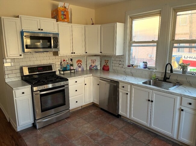 45 Finlay Pl, Unit 1