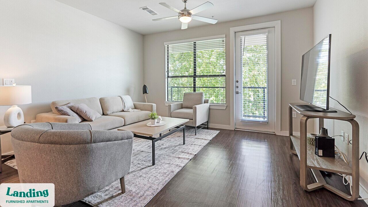 5810 Worth Pkwy in San Antonio, TX - Building Photo