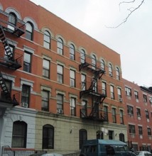 140-142 W 133rd St in New York, NY - Building Photo - Building Photo