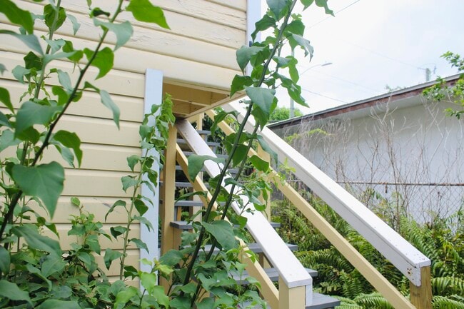 property at 1211 Florida Ave
