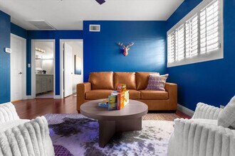 5604 E Beverly Ln in Scottsdale, AZ - Building Photo - Building Photo