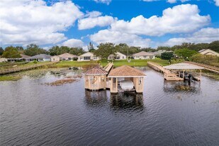 1649 Lake Villa Dr, Unit 3-B in Tavares, FL - Building Photo