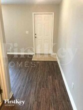 4722 13th St SW in Lehigh Acres, FL - Foto de edificio - Building Photo