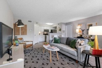 ARIUM Kissimmee Lakes in Kissimmee, FL - Building Photo - Building Photo