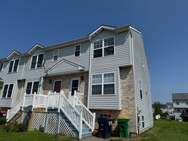 132 Rosie Dr in Middletown, DE - Building Photo