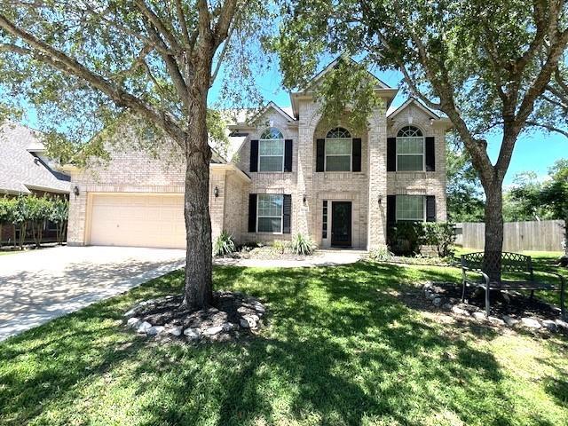 4442 Chestnut Cir in Friendswood, TX - Building Photo