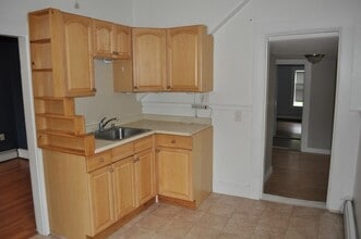 70 Higley Rd in Ashland, MA - Building Photo - Building Photo