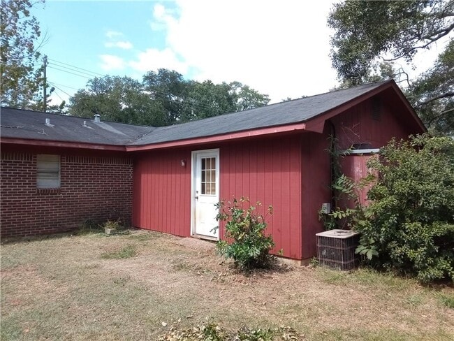 2515 Lloyds Ln in Mobile, AL - Building Photo - Building Photo
