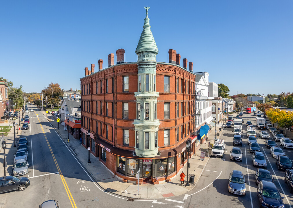 Bigelow Building in Medford, MA - Building Photo