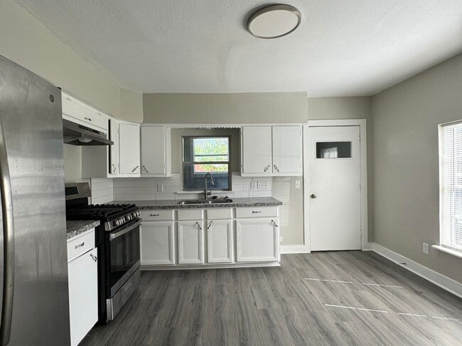 property at 8708 Lanewood Dr