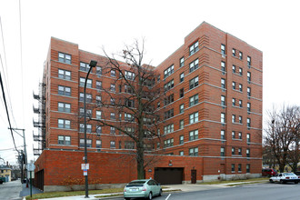 Ridge Davis Cooperative Apartments in Evanston, IL - Building Photo - Building Photo