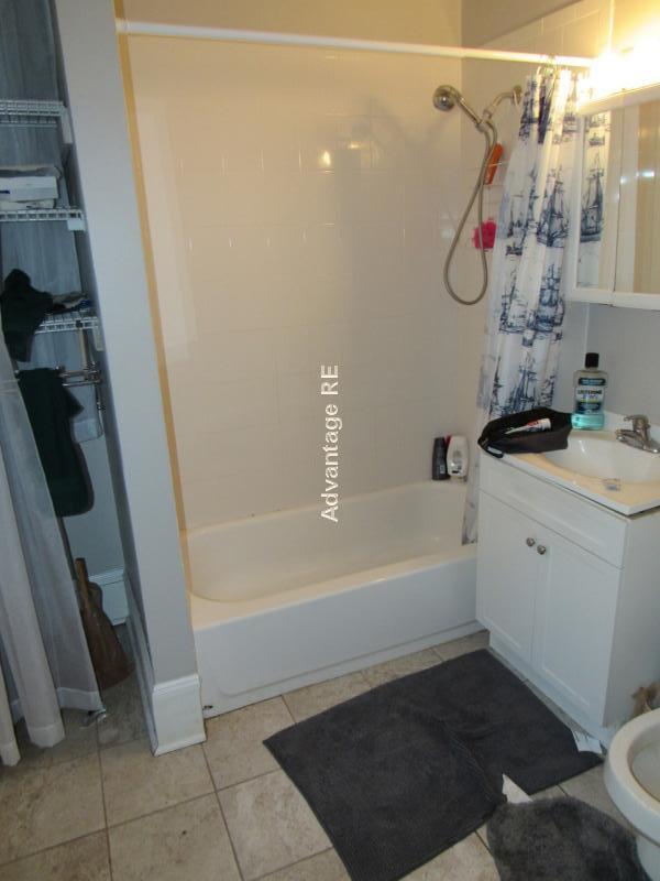 1066 Commonwealth Ave, Unit 24 in Boston, MA - Building Photo - Building Photo