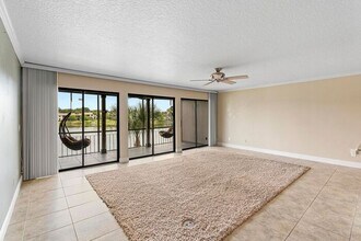652 Lake Villas Dr in Altamonte Springs, FL - Building Photo - Building Photo