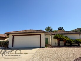 1826 Cortez Ave in Escondido, CA - Building Photo