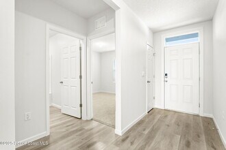 542 Hamy St in Palm Bay, FL - Building Photo - Building Photo