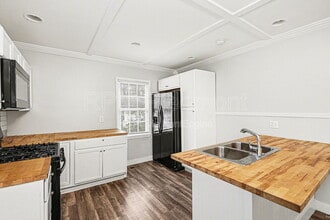 2135 Jernigan Dr SE in Atlanta, GA - Building Photo - Building Photo