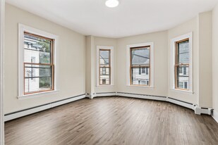 27 Frederic St in Portland, ME - Building Photo