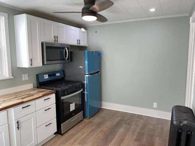 210 Logan Blvd in Altoona, PA - Building Photo - Building Photo