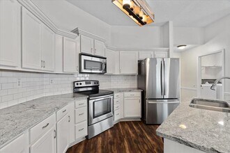 1623 Farkleberry Dr in Cordova, TN - Building Photo - Building Photo