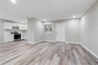 704 North Carolina St in Mobile, AL - Building Photo - Building Photo