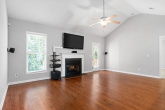 3519 Oak Creek Dr in Clarksville, TN - Building Photo - Building Photo