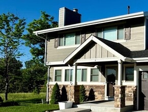 3508 Dogwood Ave in Parker, CO - Foto de edificio - Building Photo