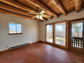 25 Cerrado Loop in Santa Fe, NM - Building Photo - Building Photo