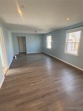 484 81st St in Niagara Falls, NY - Building Photo - Building Photo