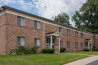 Northgate Manor in Rochester, NY - Foto de edificio - Building Photo