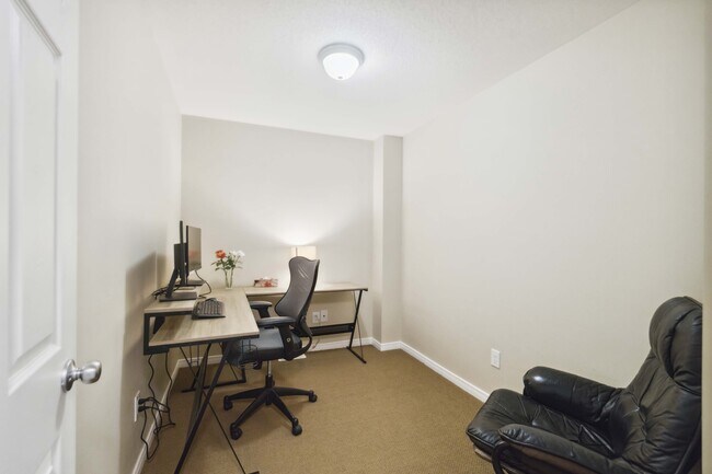 506 Barholm Private in Ottawa, ON - Building Photo - Building Photo