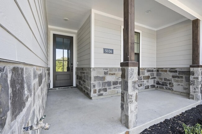 5036 Mooney Fls Dr in Bryan, TX - Building Photo - Building Photo