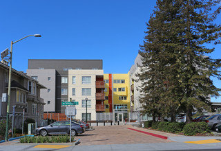 Mural in Oakland, CA - Building Photo - Building Photo