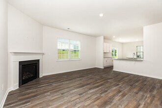 121 Way Cross Ln in Troutman, NC - Building Photo - Building Photo