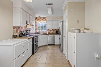 3014 Windsor Cir in Crestview, FL - Building Photo - Building Photo