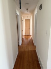 9012 Westbriar Dr in Dallas, TX - Building Photo - Building Photo