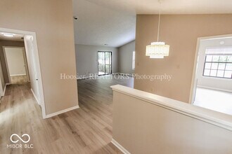 14610 Village Park E Dr in Carmel, IN - Building Photo - Building Photo