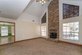 28816 S Diamondhead in Montgomery, TX - Building Photo - Building Photo