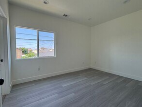 7875 Glencoe Drive in Huntington Beach, CA - Building Photo - Building Photo