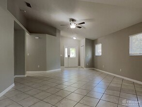 607 Coral Way in Winter Springs, FL - Building Photo - Building Photo