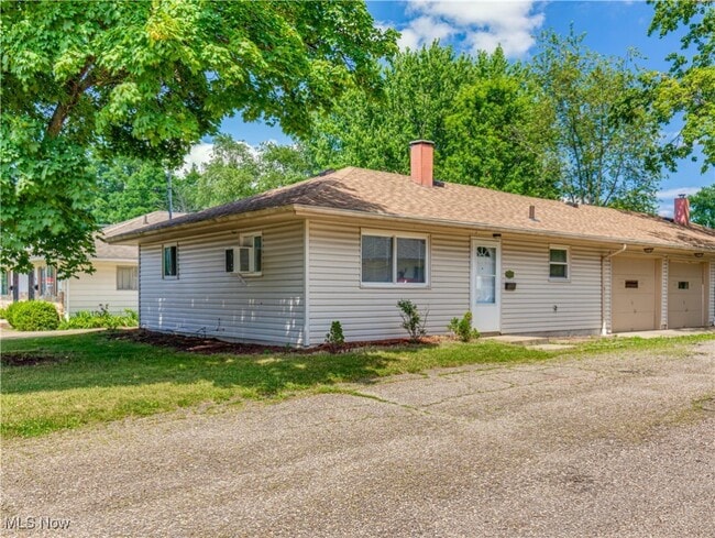 property at 3221 8th St