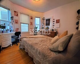 68 Calumet St, Unit 68 Calumet St #2 in Boston, MA - Building Photo - Building Photo