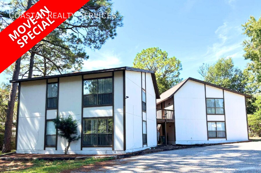 337 Lewis St in Fort Walton Beach, FL - Foto de edificio