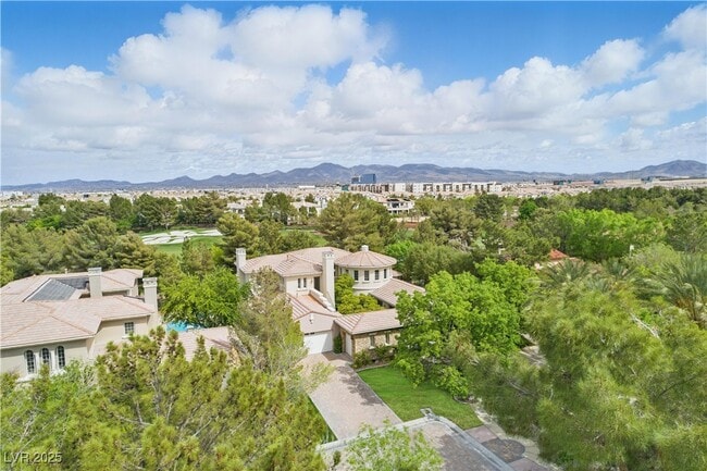 12056 Royal Dolnoch Ct in Las Vegas, NV - Building Photo - Building Photo