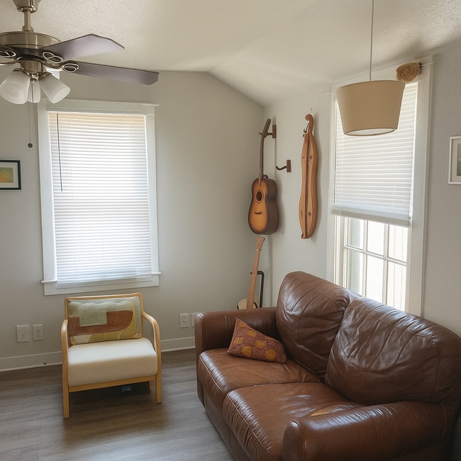 2205 Avenue V in Lubbock, TX - Building Photo - Building Photo