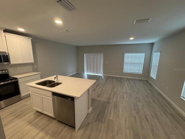 4698 Campsite Lp in Orlando, FL - Building Photo - Building Photo