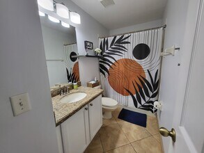 7170 Sienna Ridge Dr in Lauderhill, FL - Building Photo - Building Photo