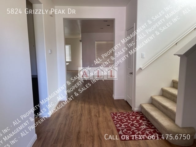 5824 Grizzly Peak Dr in Bakersfield, CA - Building Photo - Building Photo